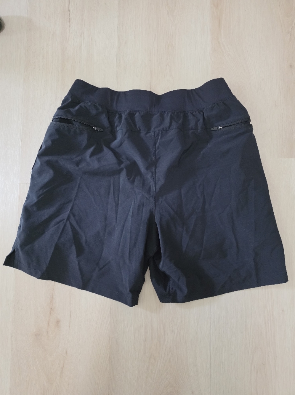 Mens Fabletics Athletic Shorts - Picture 5 of 6